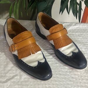 Elegant Tricolor Leather Loafers